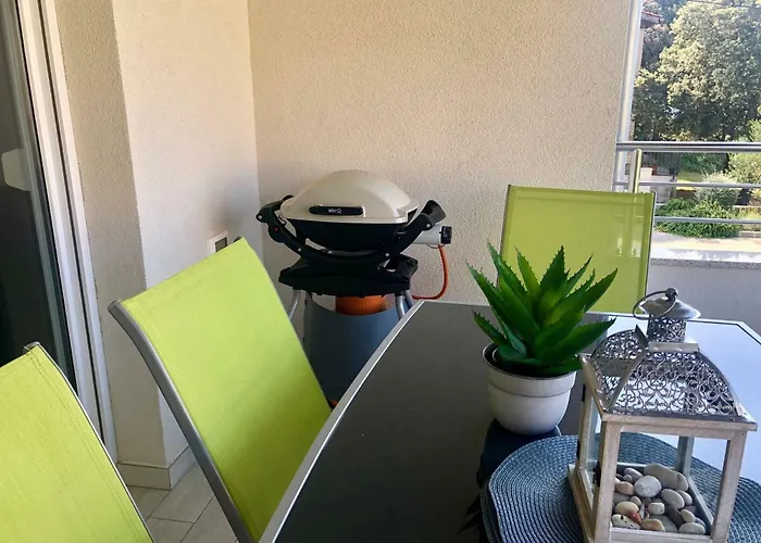 Апартаменты Sea View *