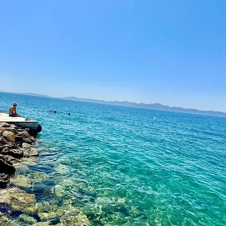 Sea View *