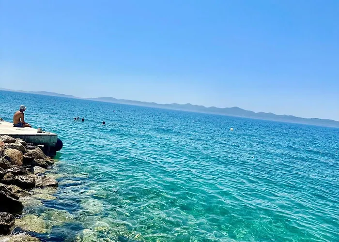 Sea View *